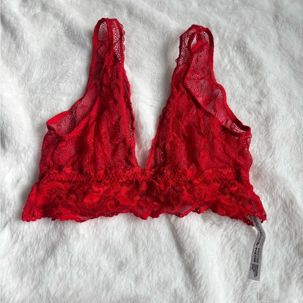 Red lace FP bralette - Picture 2 of 3
